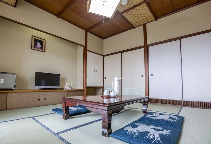 فندق Tsuruga Tunnel Onsen Kitaguni Grand