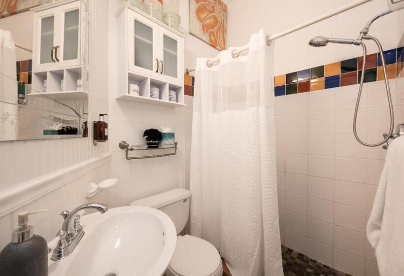 فندق The Mermaid & The Alligator