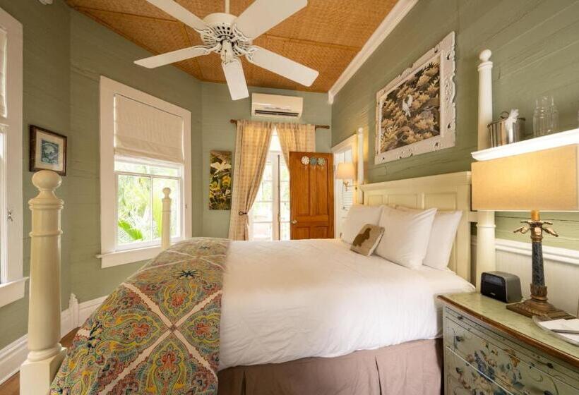 فندق The Mermaid & The Alligator