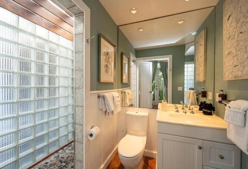 فندق The Mermaid & The Alligator