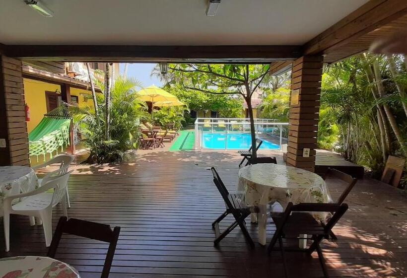 پانسیون Pousada Palhocinha Garopaba