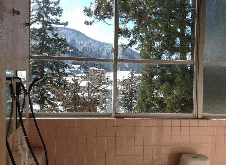 بنسيون Resort Inn Chitose