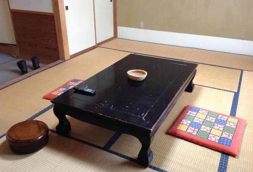 بنسيون Resort Inn Chitose