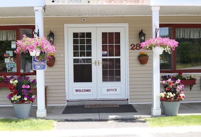 Cozy Corner Motel
