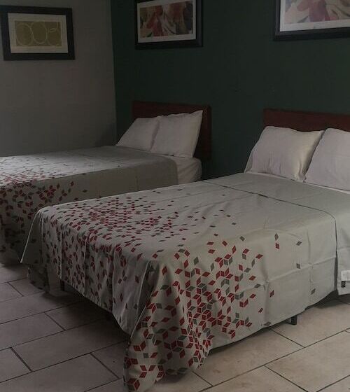 فندق American Value Inn