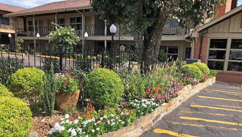 فندق Charles Wesley Motor Lodge