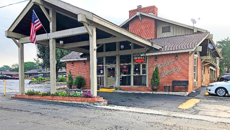 فندق Charles Wesley Motor Lodge
