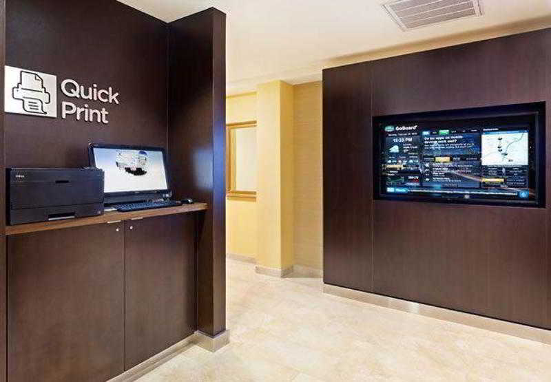 هتل Courtyard By Marriott Austin The Domain Area