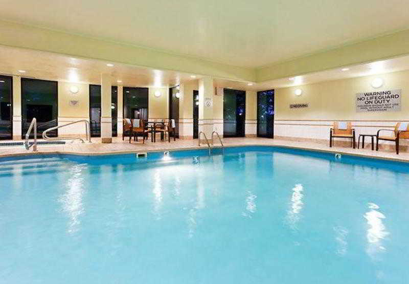 هتل Courtyard By Marriott Austin The Domain Area