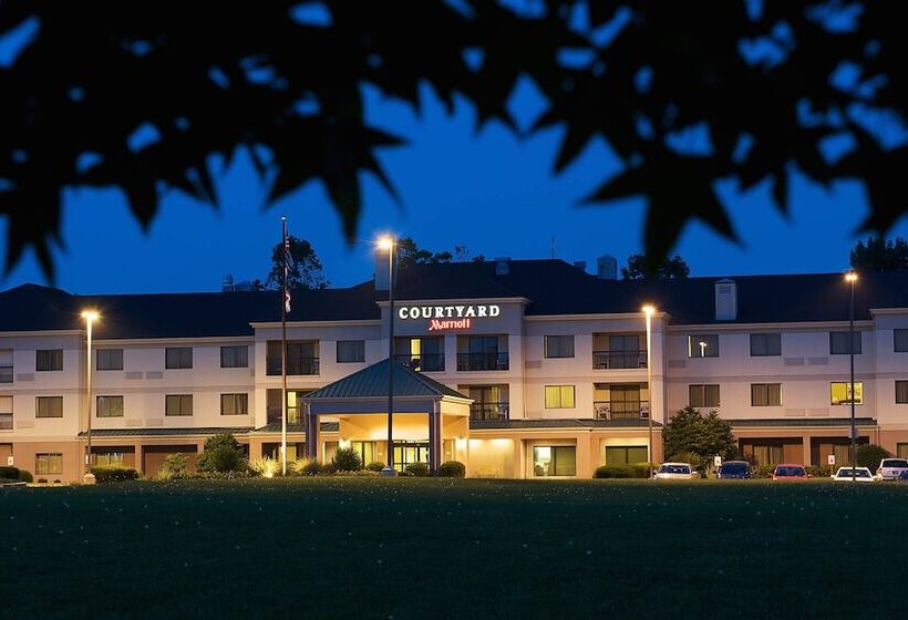فندق Country Inn & Suites By Radisson, Columbus Edinburgh