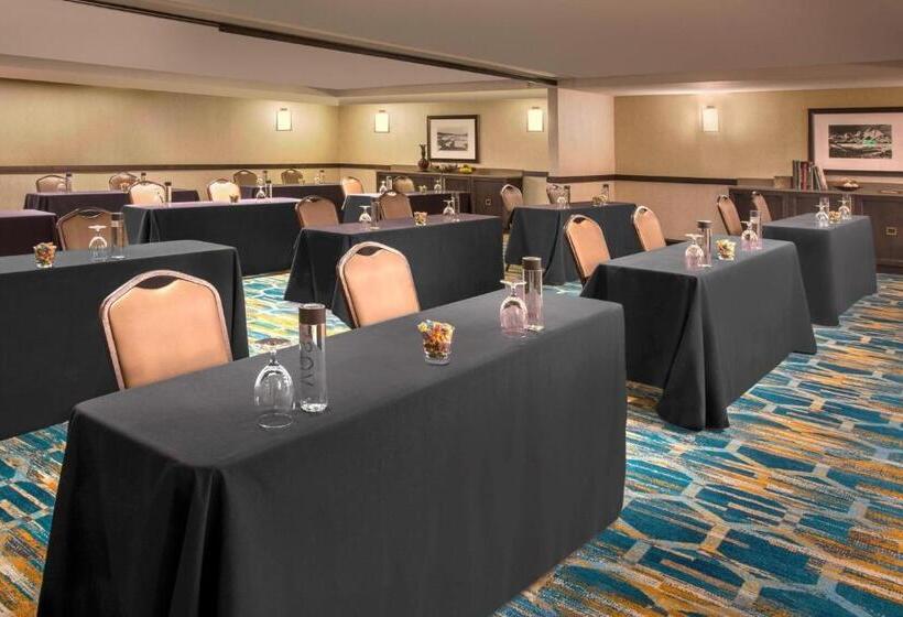 هتل Courtyard By Marriott Denver Downtown