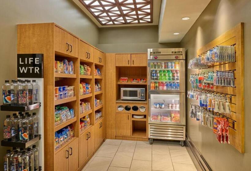 هتل Courtyard By Marriott Denver Downtown