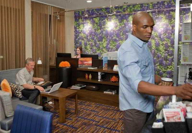 هتل Courtyard By Marriott Dallas Dfw Airport North/irving