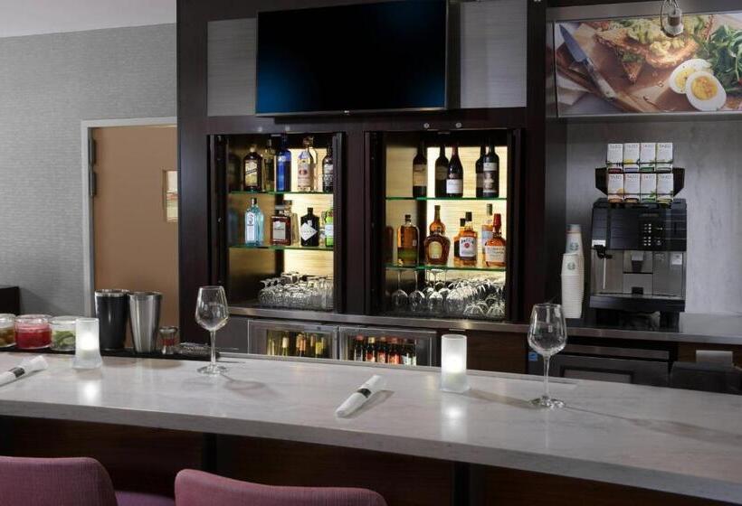 هتل Courtyard By Marriott Dallas Dfw Airport North/irving