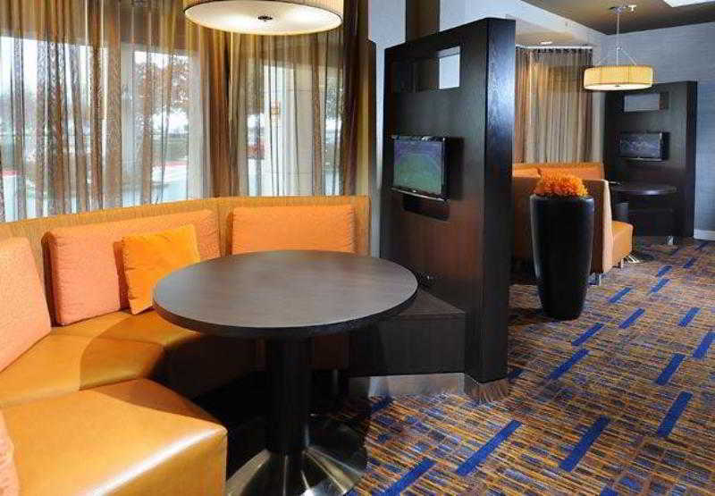 هتل Courtyard By Marriott Dallas Plano In Legacy Park