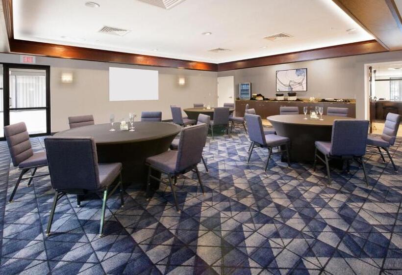 هتل Courtyard By Marriott Dallas Plano In Legacy Park