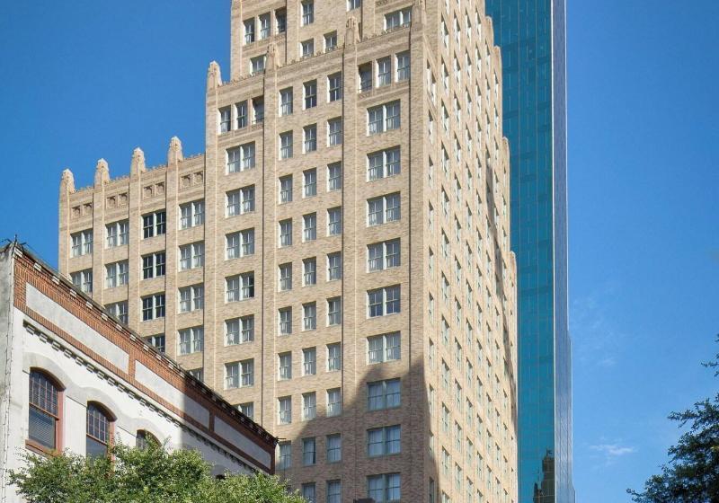 هتل Courtyard Fort Worth Downtown/blackstone