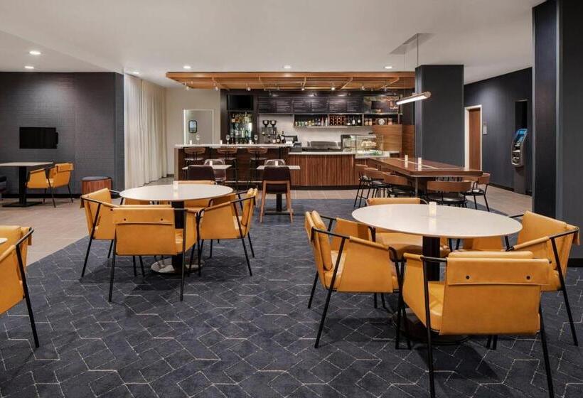 فندق Courtyard Jacksonville Butler Boulevard