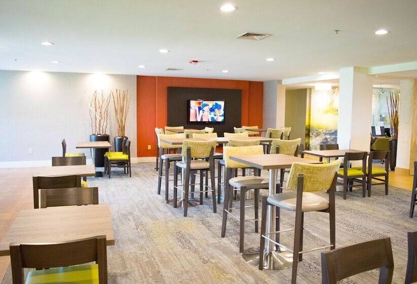 فندق Courtyard Laredo