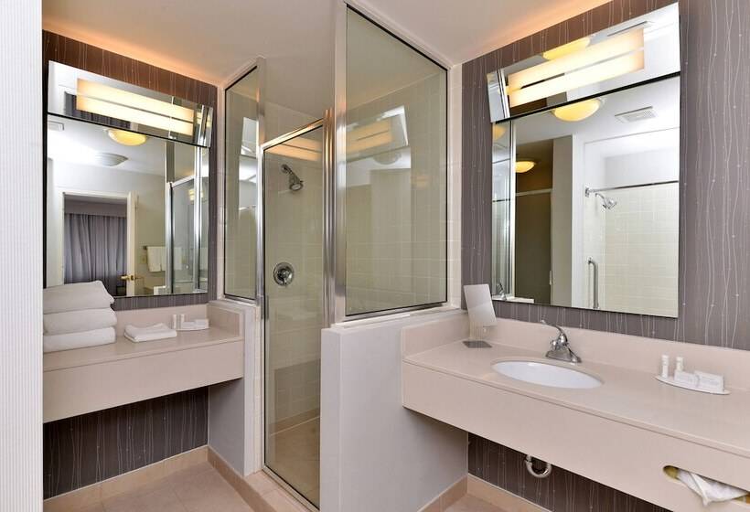 فندق Courtyard Laredo