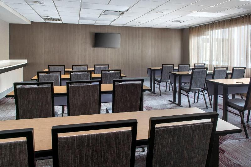 فندق Courtyard By Marriott Newburgh Stewart Airport