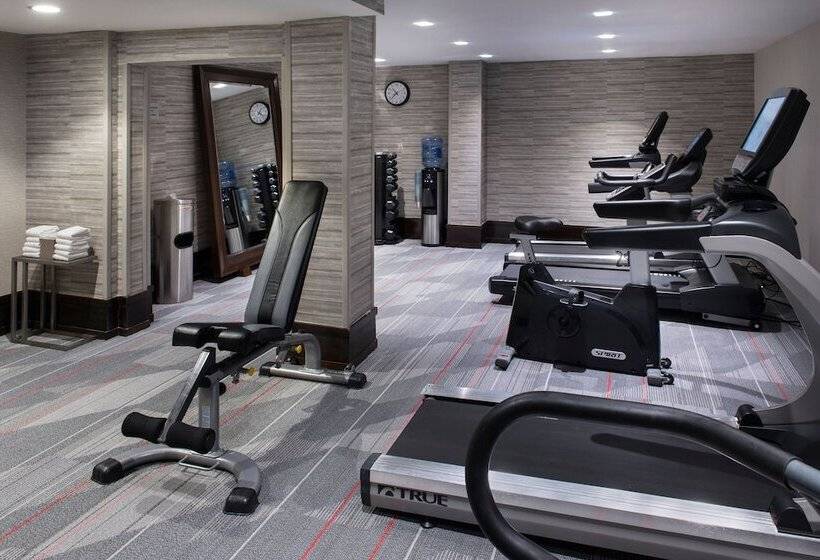 فندق Courtyard By Marriott Newburgh Stewart Airport