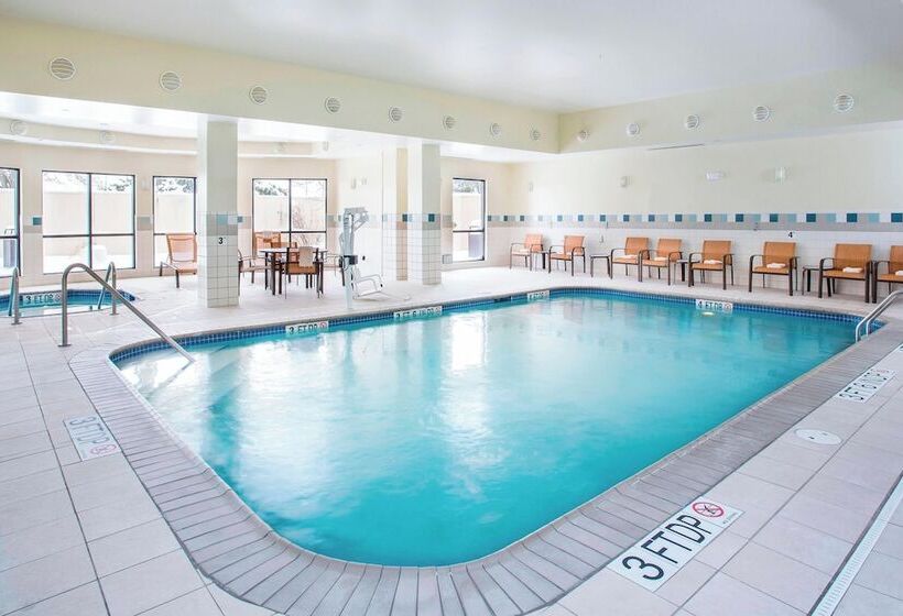 فندق Courtyard By Marriott Peoria