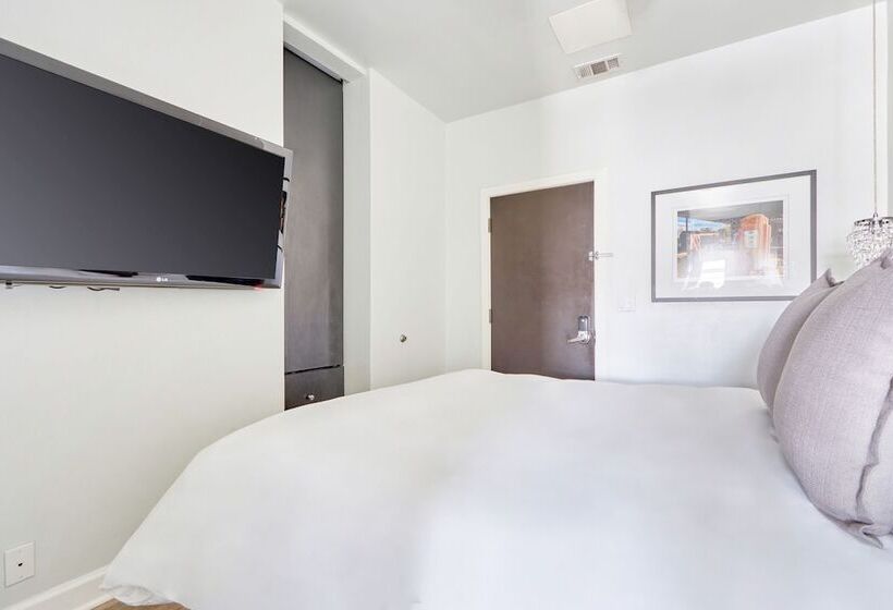 هتل The Crescent Powered By Sonder