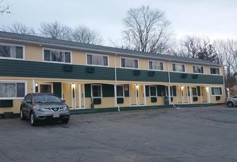 Отель Dartmouth Motor Inn