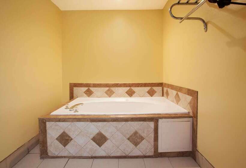 فندق Days Inn By Wyndham Covington