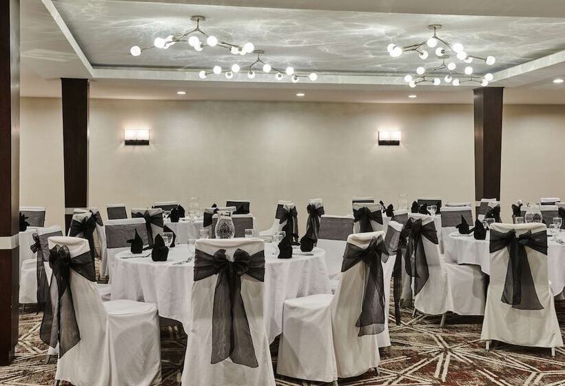 בית מלון כפרי Doubletree By Hilton Fullerton