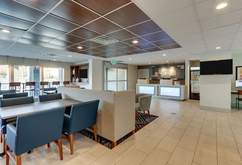 호텔 Holiday Inn Express   Cincinnati North   Monroe, An Ihg