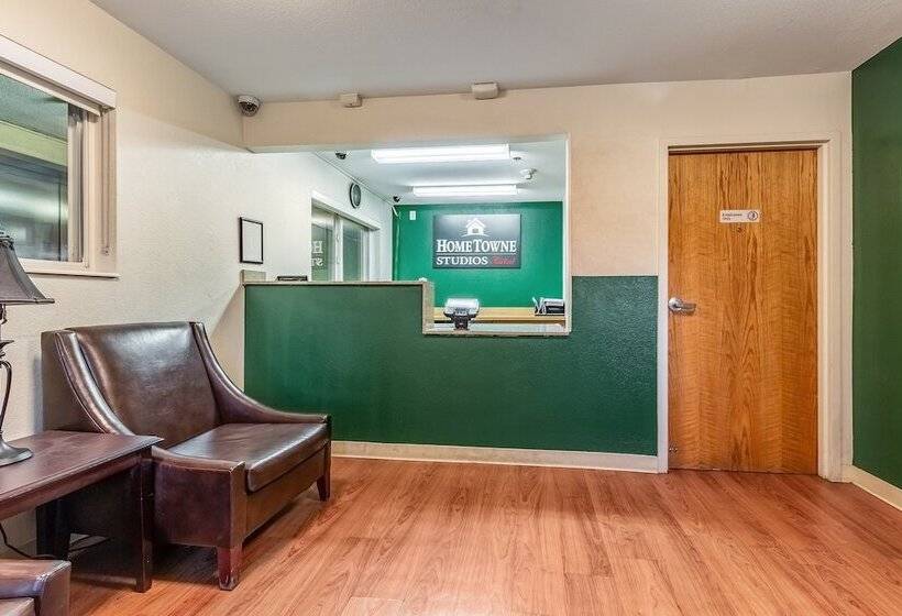 בית מלון כפרי Studio 51 Extended Stay