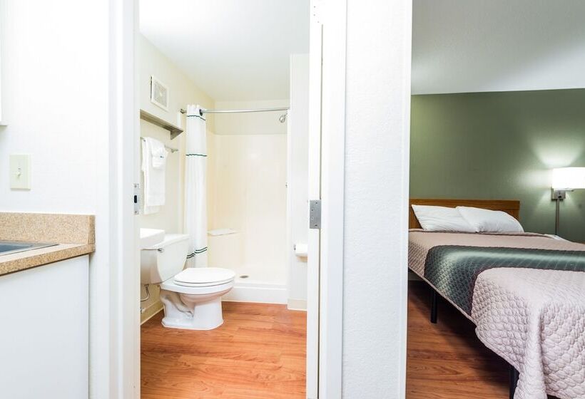 בית מלון כפרי Studio 51 Extended Stay