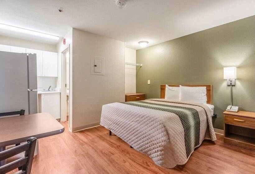 בית מלון כפרי Studio 51 Extended Stay