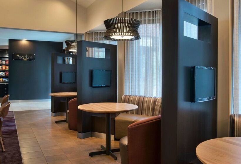 Отель Sonesta Select Boston Stoughton