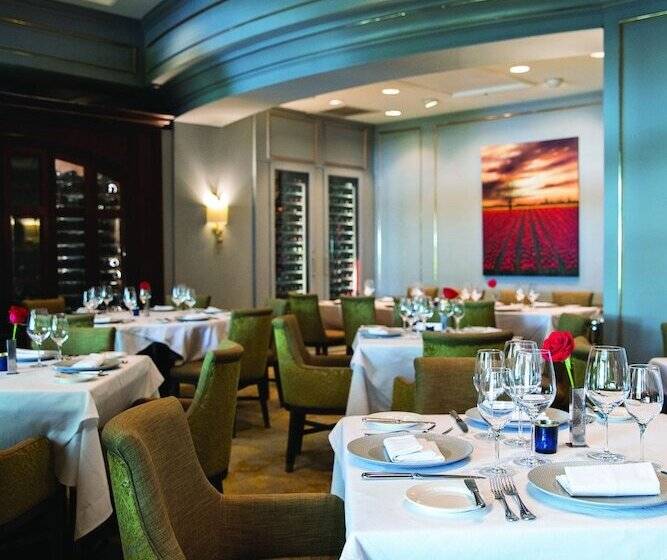 هتل The Charleston Place