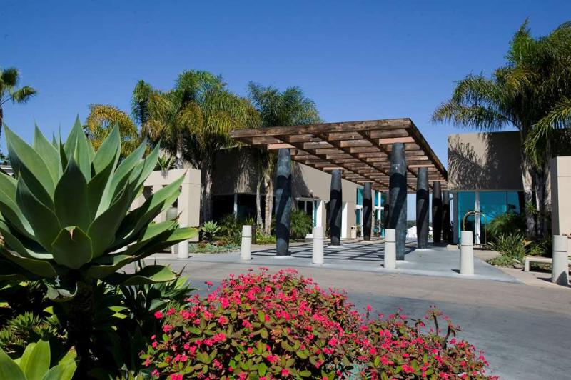 בית מלון כפרי The Dana On Mission Bay