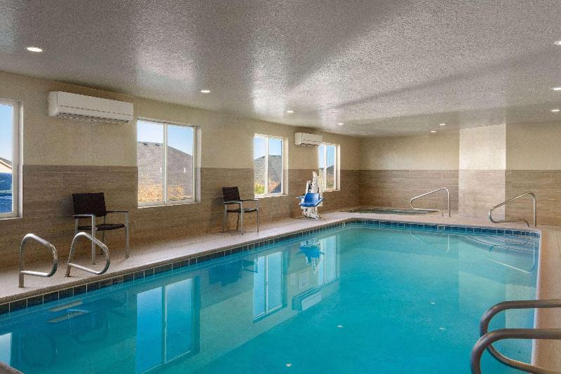 هتل Wingate By Wyndham Cedar City