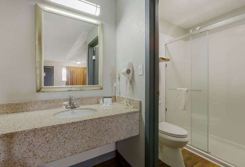 모텔 Quality Inn Columbuseast