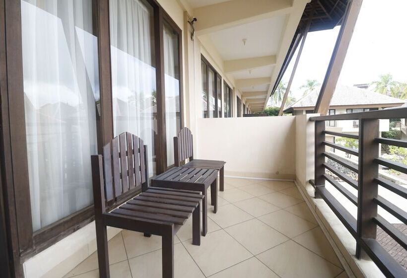 هتل Reddoorz Premium @ Bukit Damai Indah