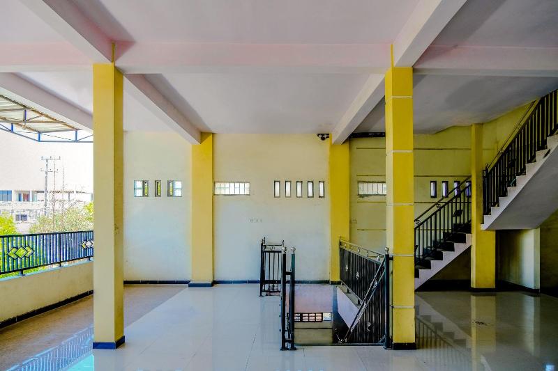 فندق Spot On 1759 Family Residence