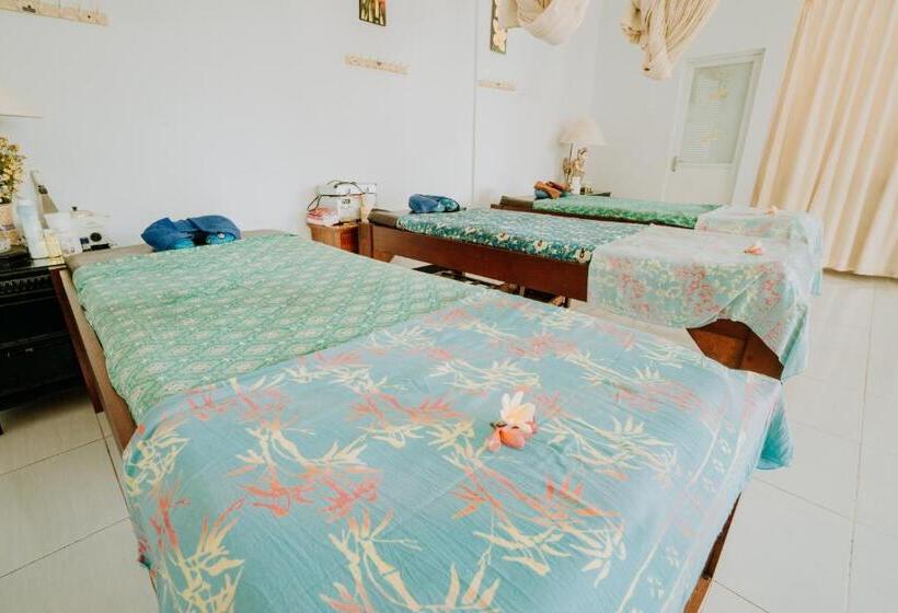 پانسیون Nova Guest House