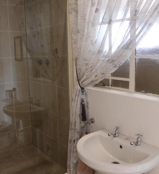 ベッドアンドブレックファースト Mon Reve