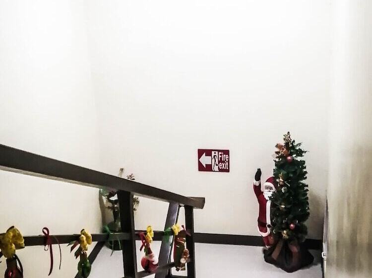 فندق Downtown Suites