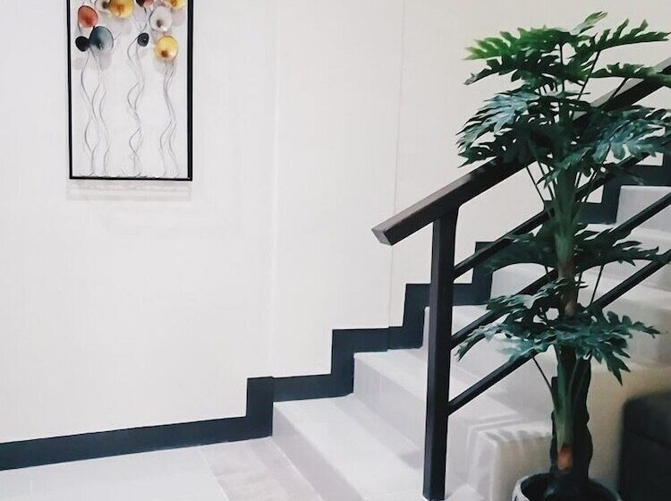 فندق Downtown Suites