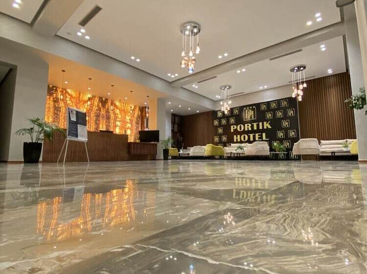 בית מלון כפרי Portik