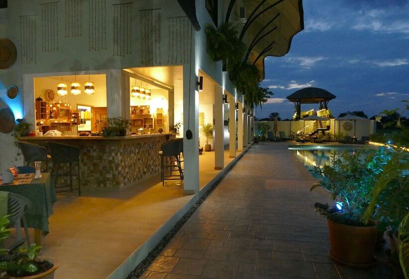 هتل Sanjana Resort And Spa
