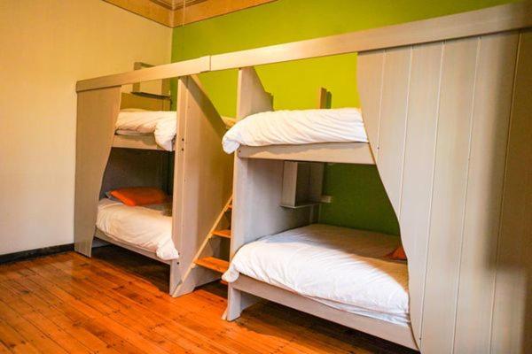 تختخواب و صبحانه Villa Bonita Hostel