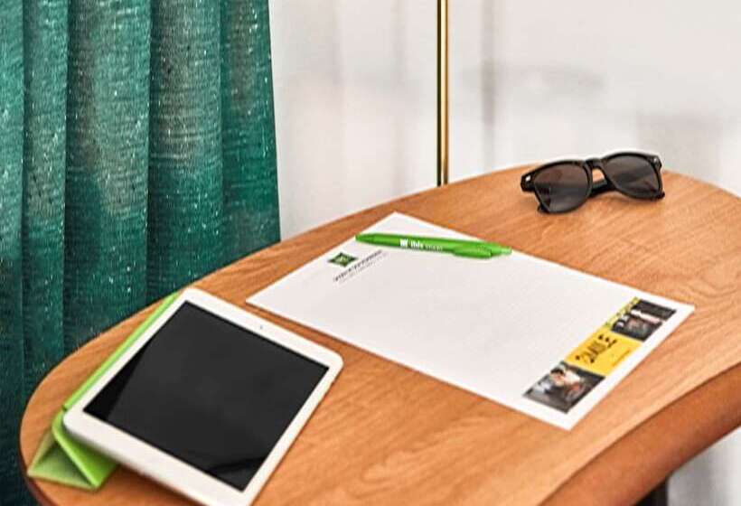 בית מלון כפרי Ibis Styles Pforzheim